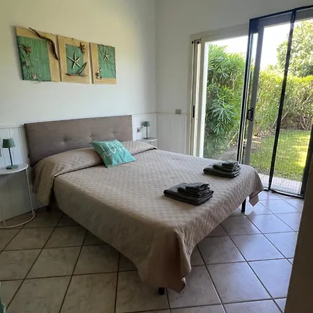 32 * San Teodoro (Sardinia)